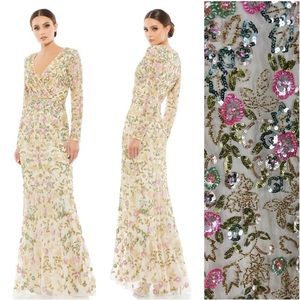 Beautiful dress. Worn once as mother of the groom.